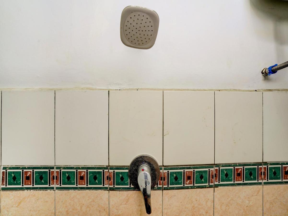 Super Oyo 90118 Hotel Diamond Syariah Subang Dış mekan fotoğraf